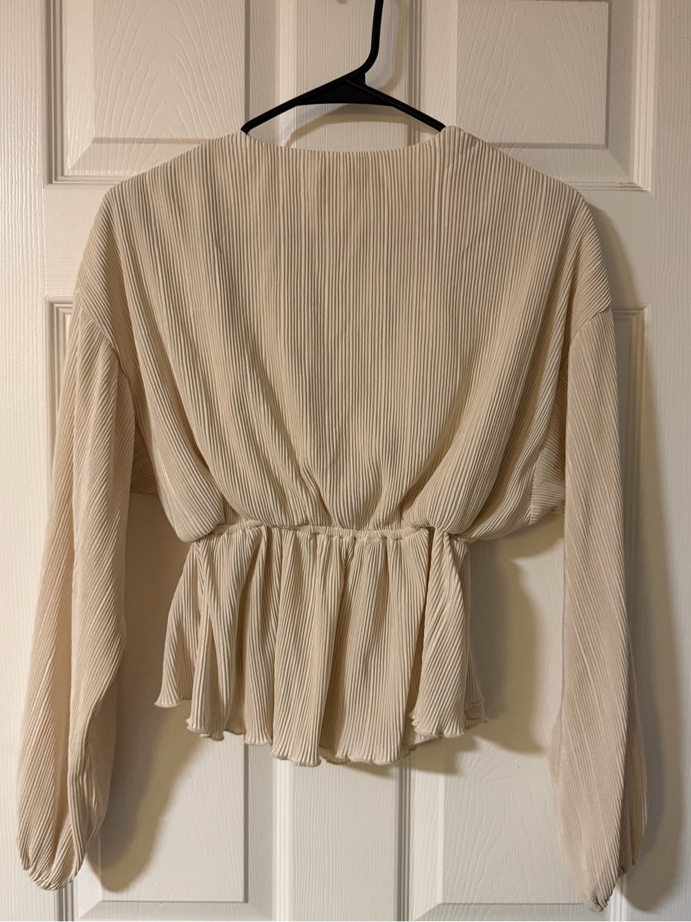 Abercrombie & Fitch Long Sleeve Top - Picture 4 of 4